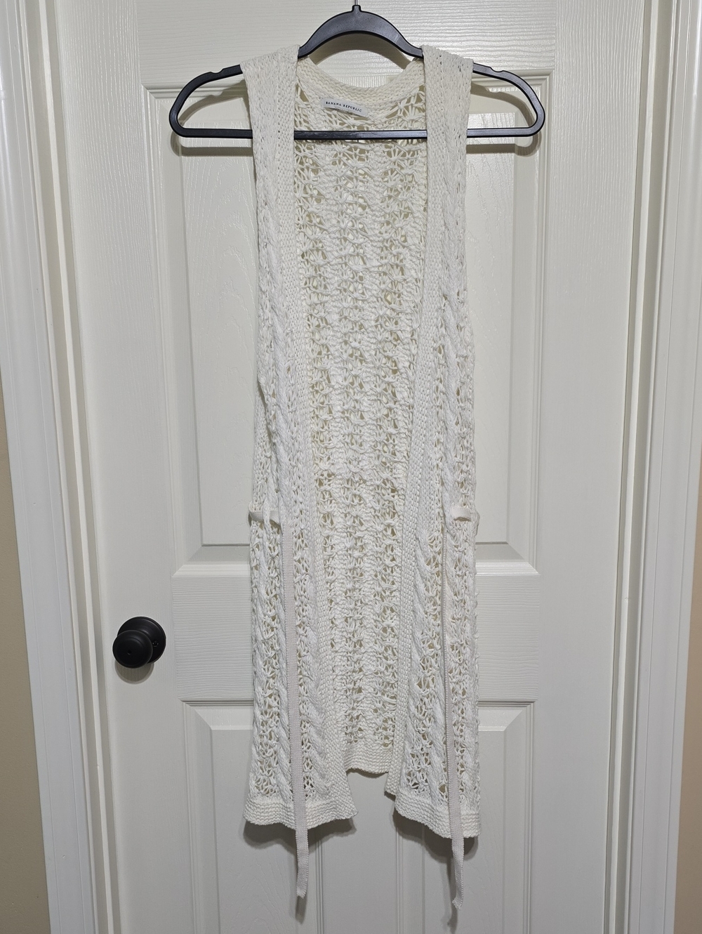 Banana Republic Cream Open-Knit Vest